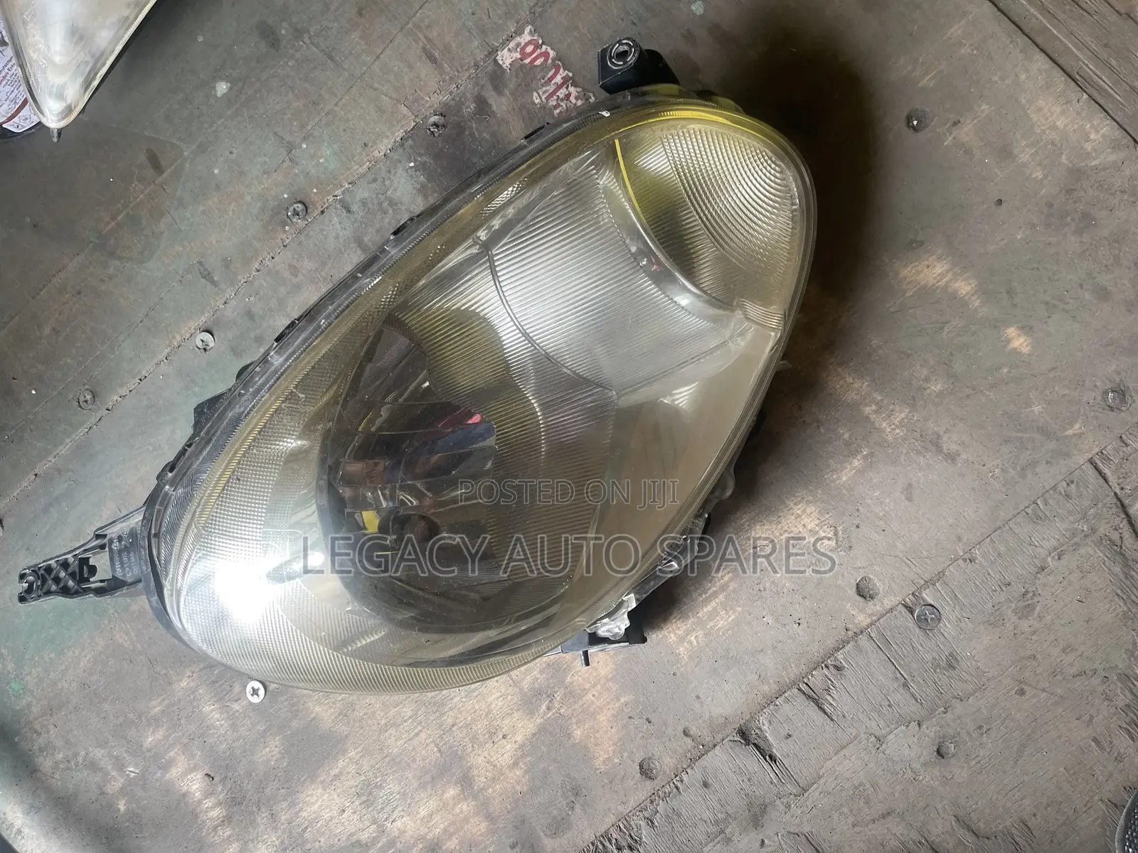 Nissan March Headlight