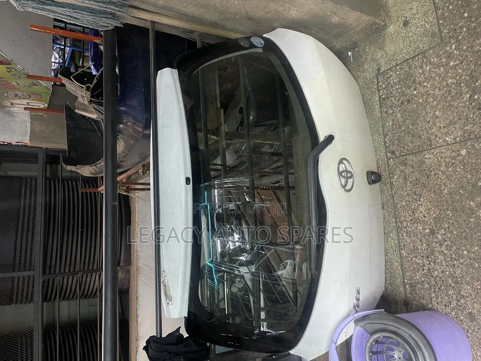Toyota Vitz Jewela Boot