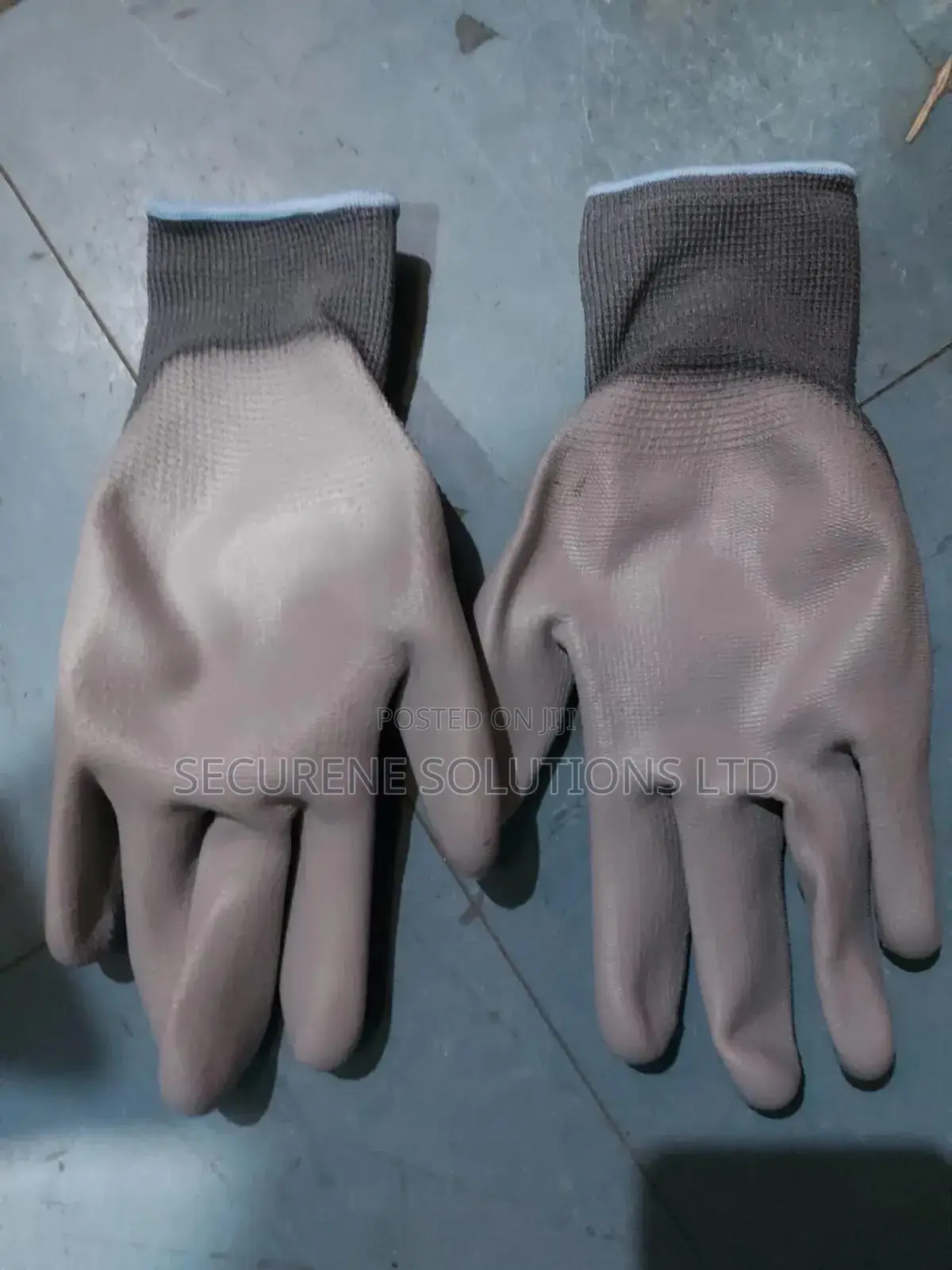 Nitrile-dipped Work Gloves.