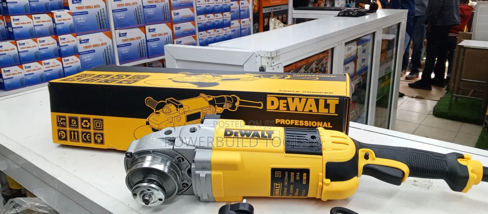 Proffesional Dewalt 9' 2600w Electric Grinder