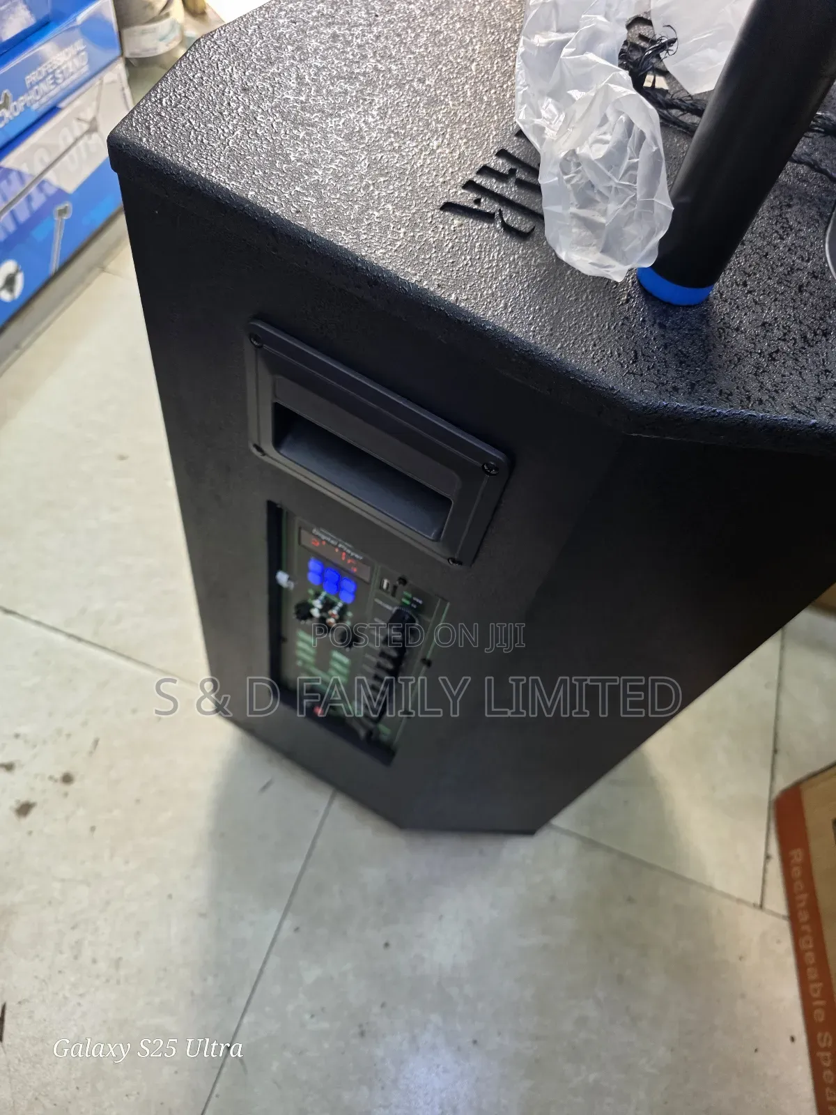 Globalstar 15 Inch Portable Rechargeable Speaker