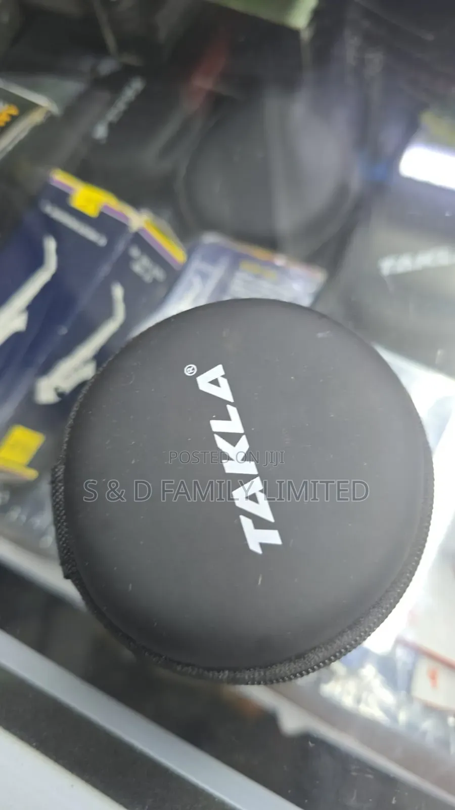 Takla in Ear Monitor Earphones