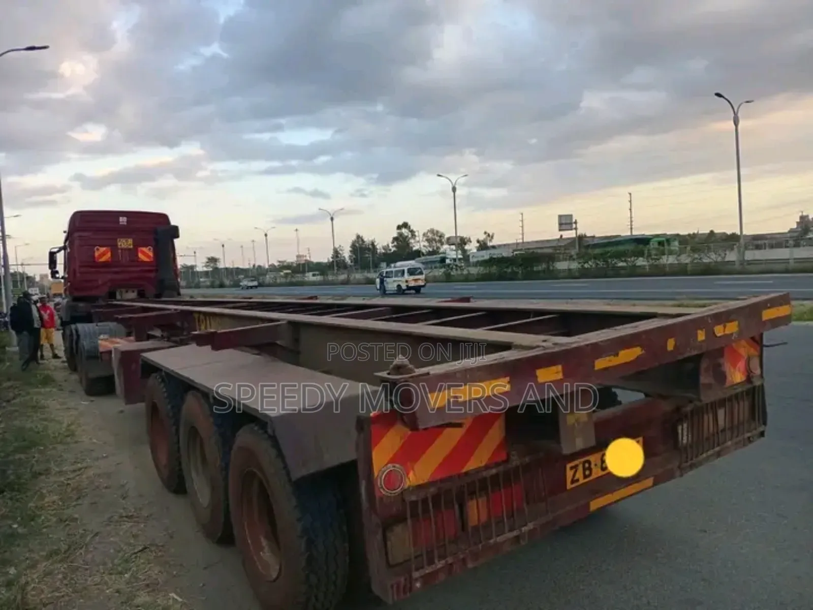 Containerised.Flatbed Trailers for Hauliers Are Accessible
