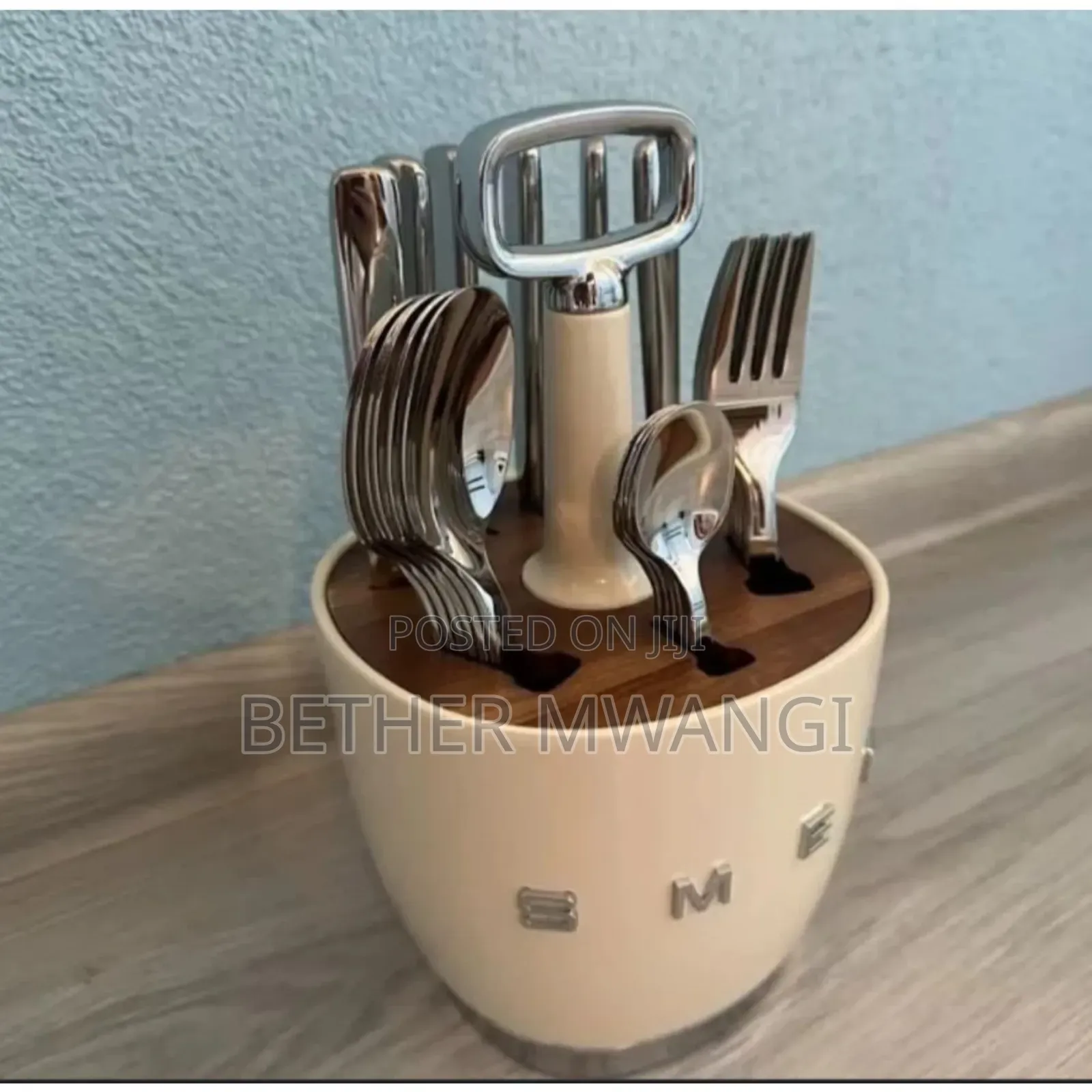 Smeg Cutlery Caddy Holder in Cream Dinner Cutlery Set (24pcs)In Kenya