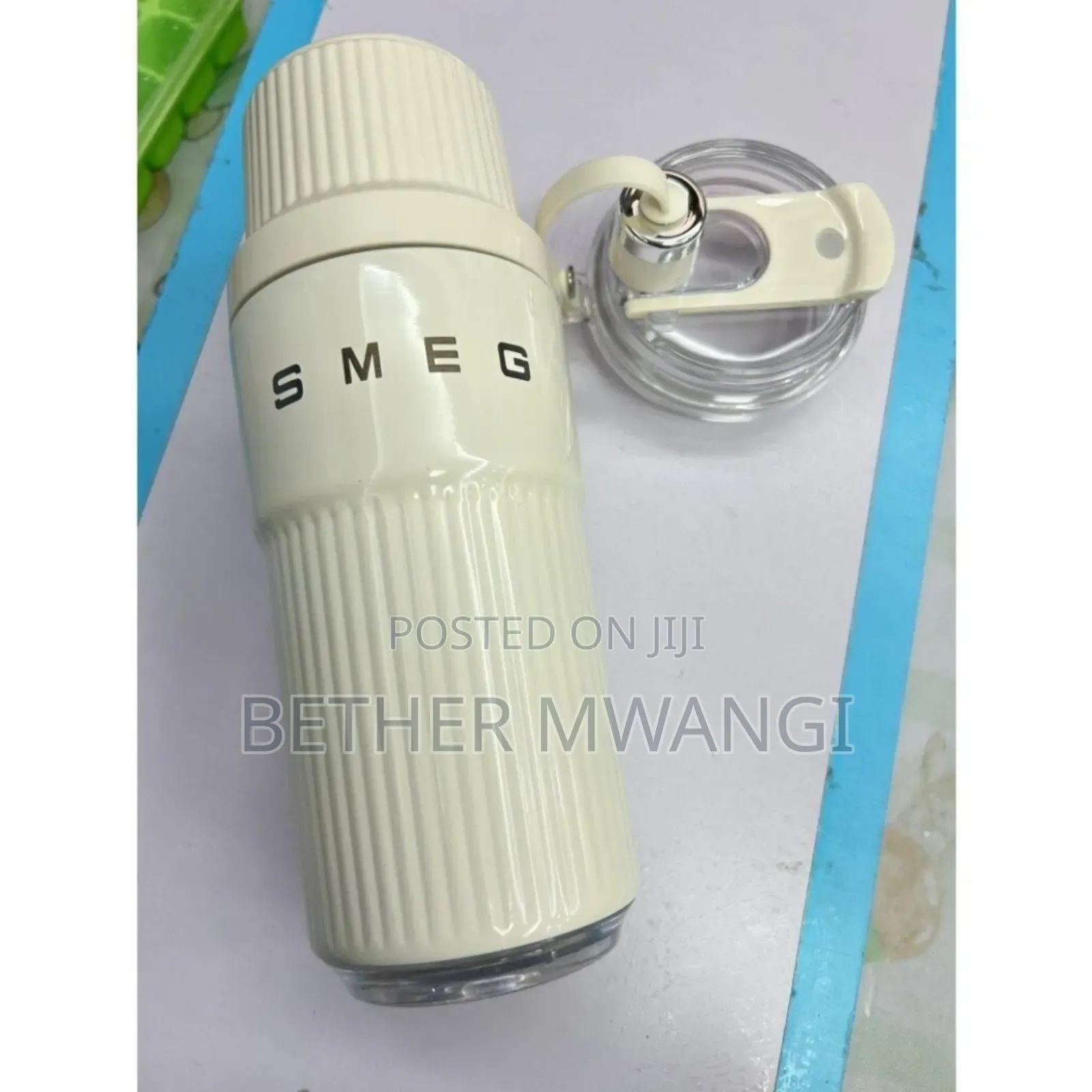 Smeg Wireless Mini Electric Portable Juicer Blender Thermos Flask Cup