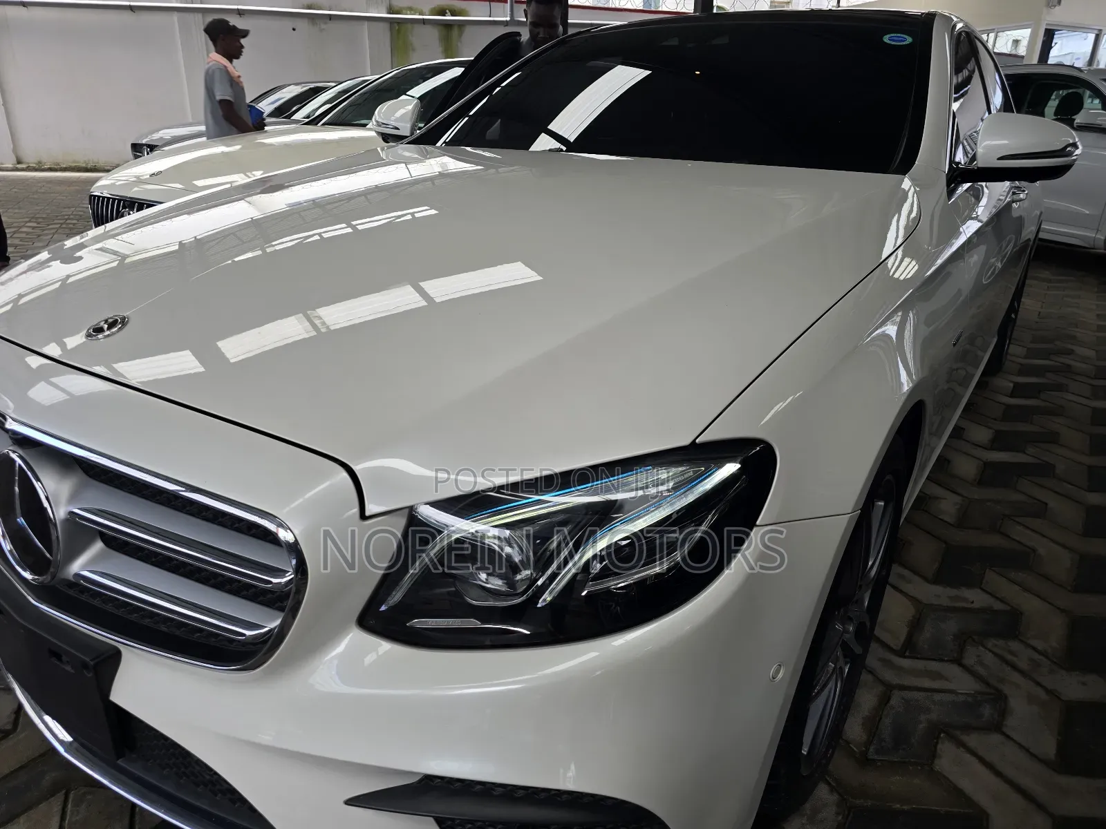 Mercedes-Benz E350e 2019 White