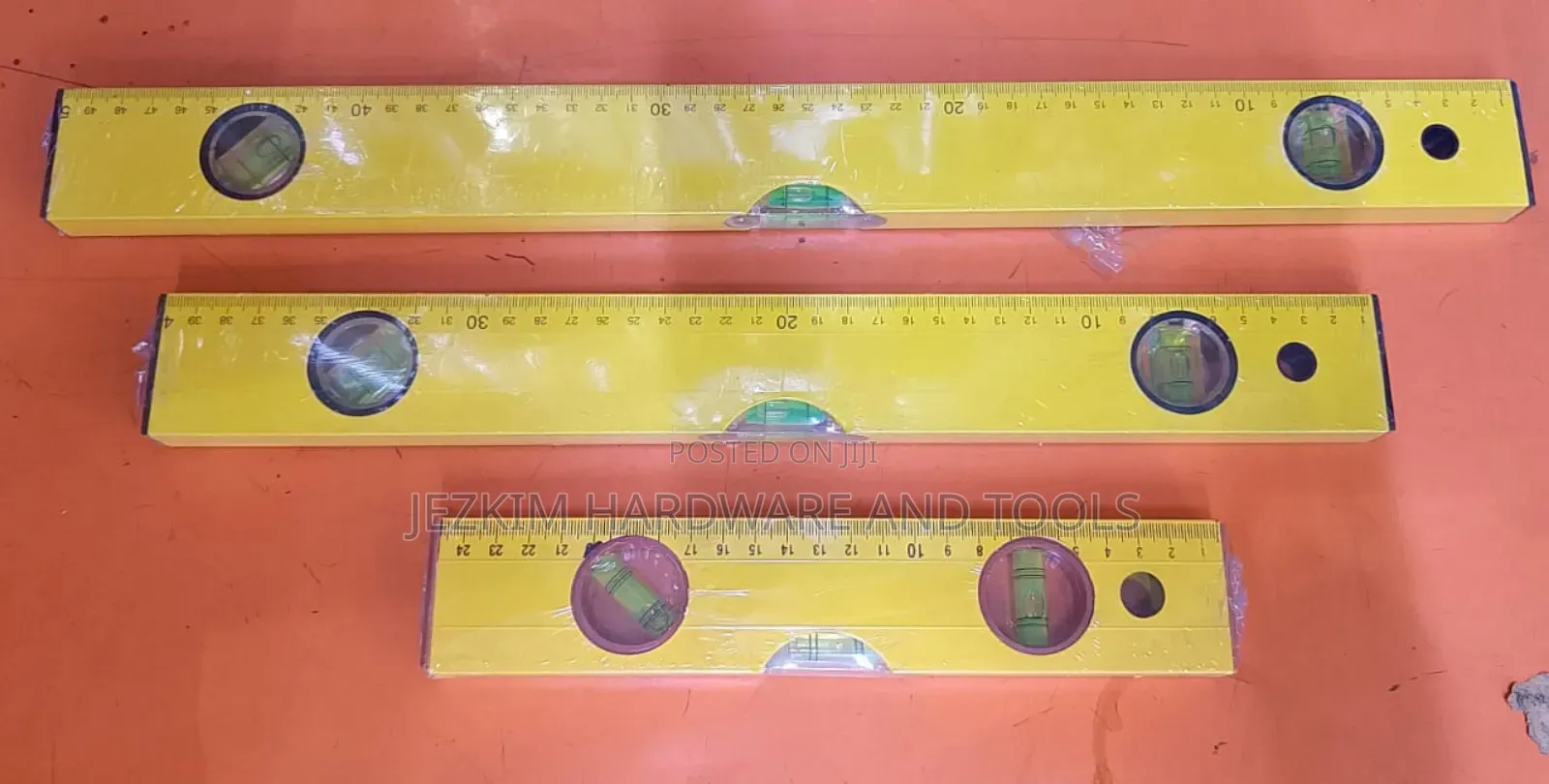 Spirit Level 1 Feet