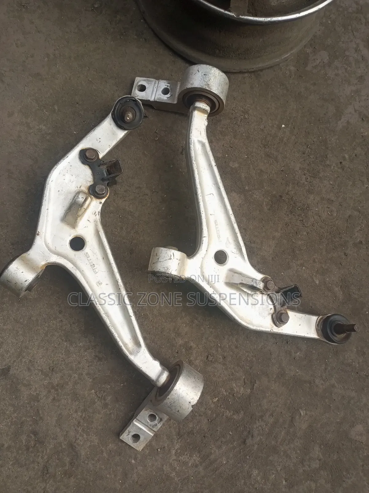 Nissan Xtrail Control Arm