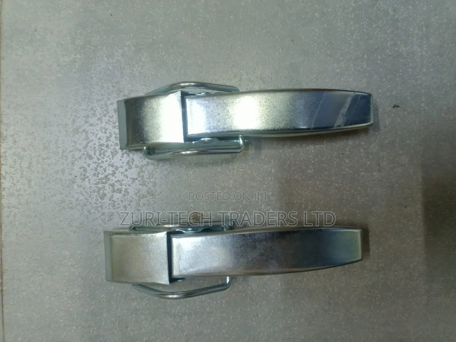 Revo Tailgate Handle