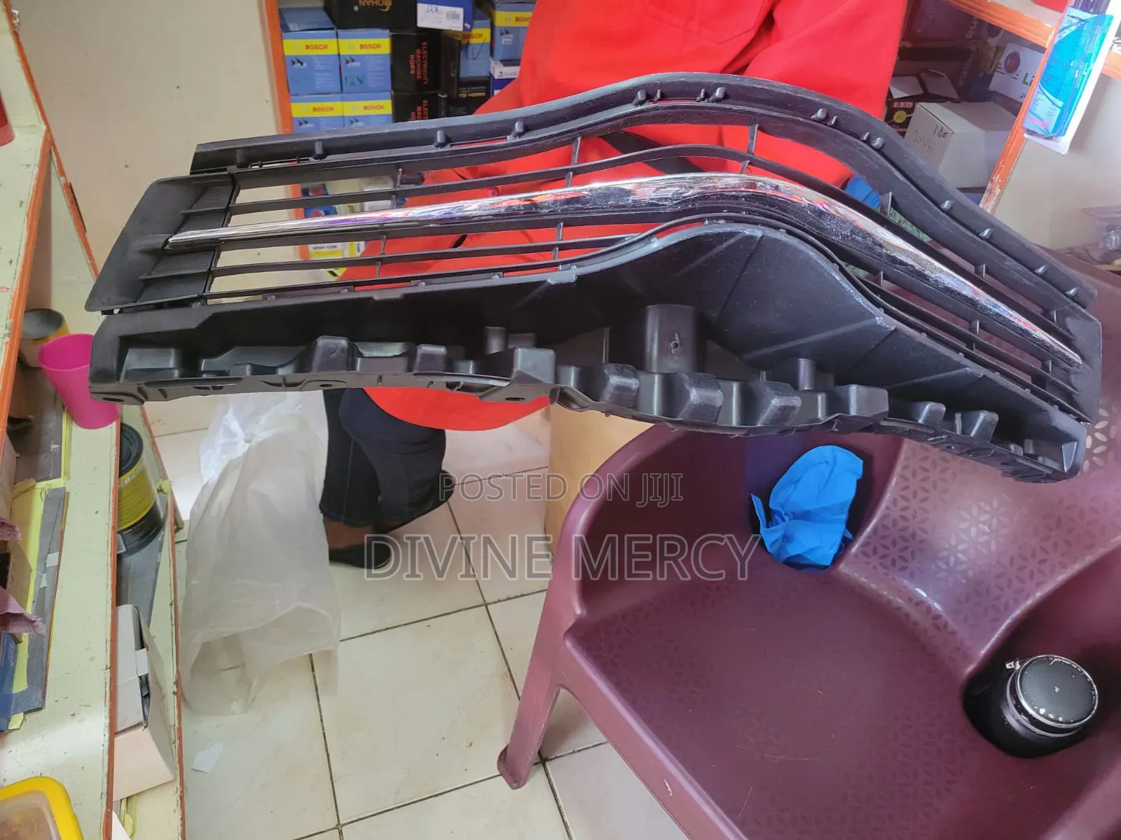 Front Grill Toyota Vitz