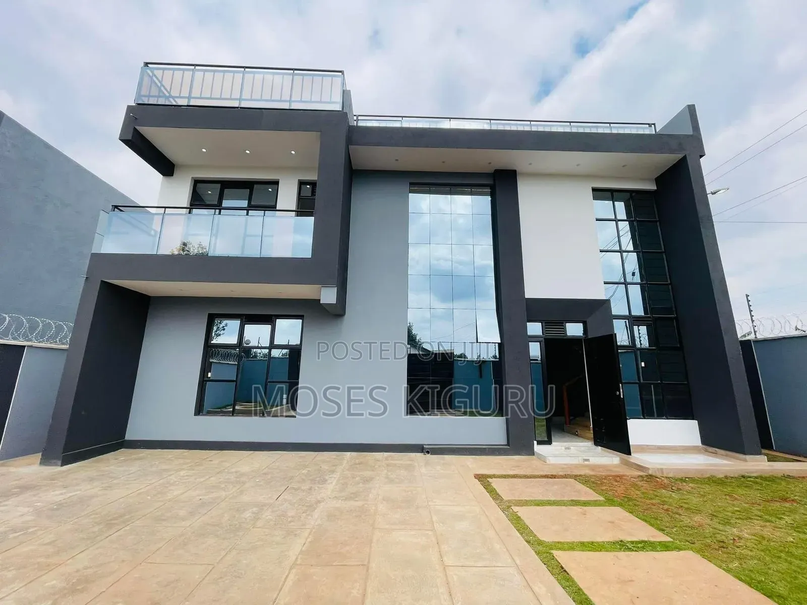 4bdrm Maisonette in Mugutha Estate, Ruiru for sale