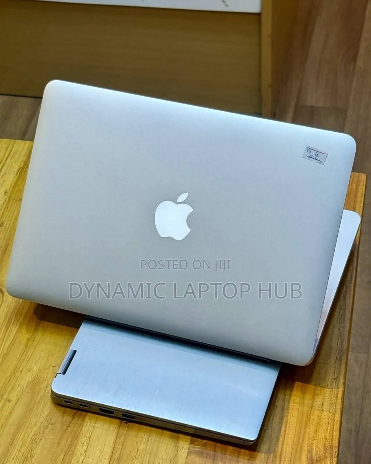 Laptop Apple MacBook Pro 16GB Intel Core i7 SSD 256GB