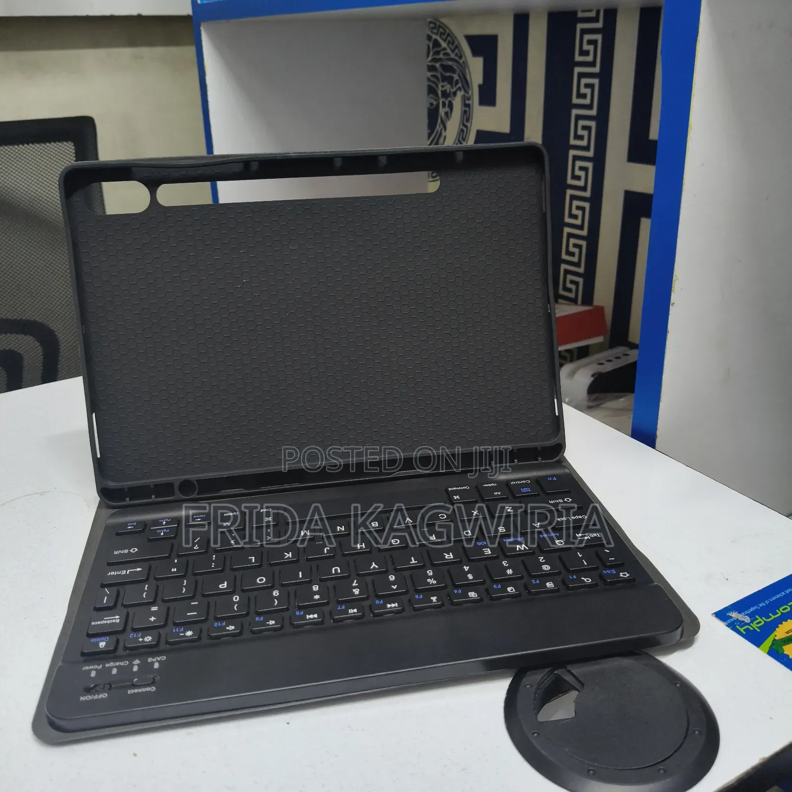 Samsung Galaxy Tab S9 Smart Keyboard Flip Case