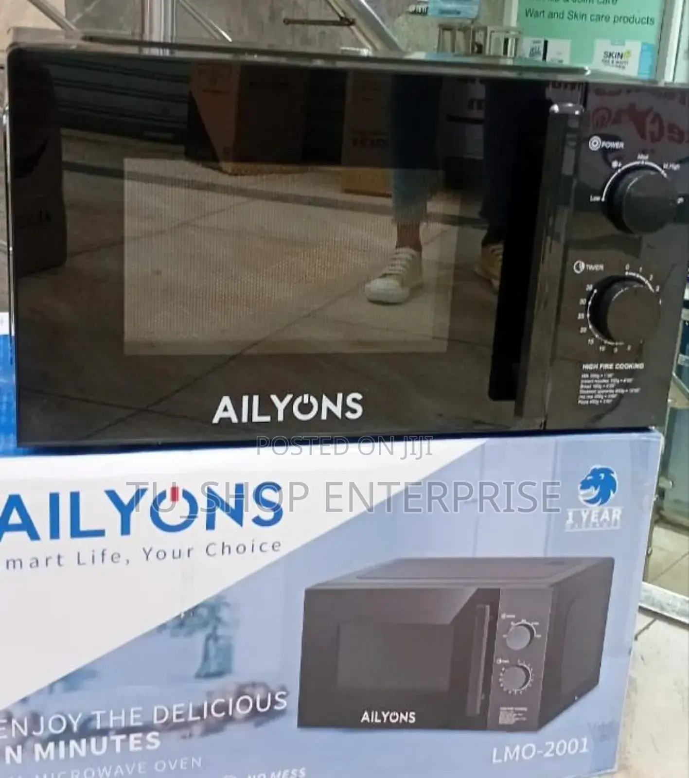 Microwave! Ailyons 20litres Microwave