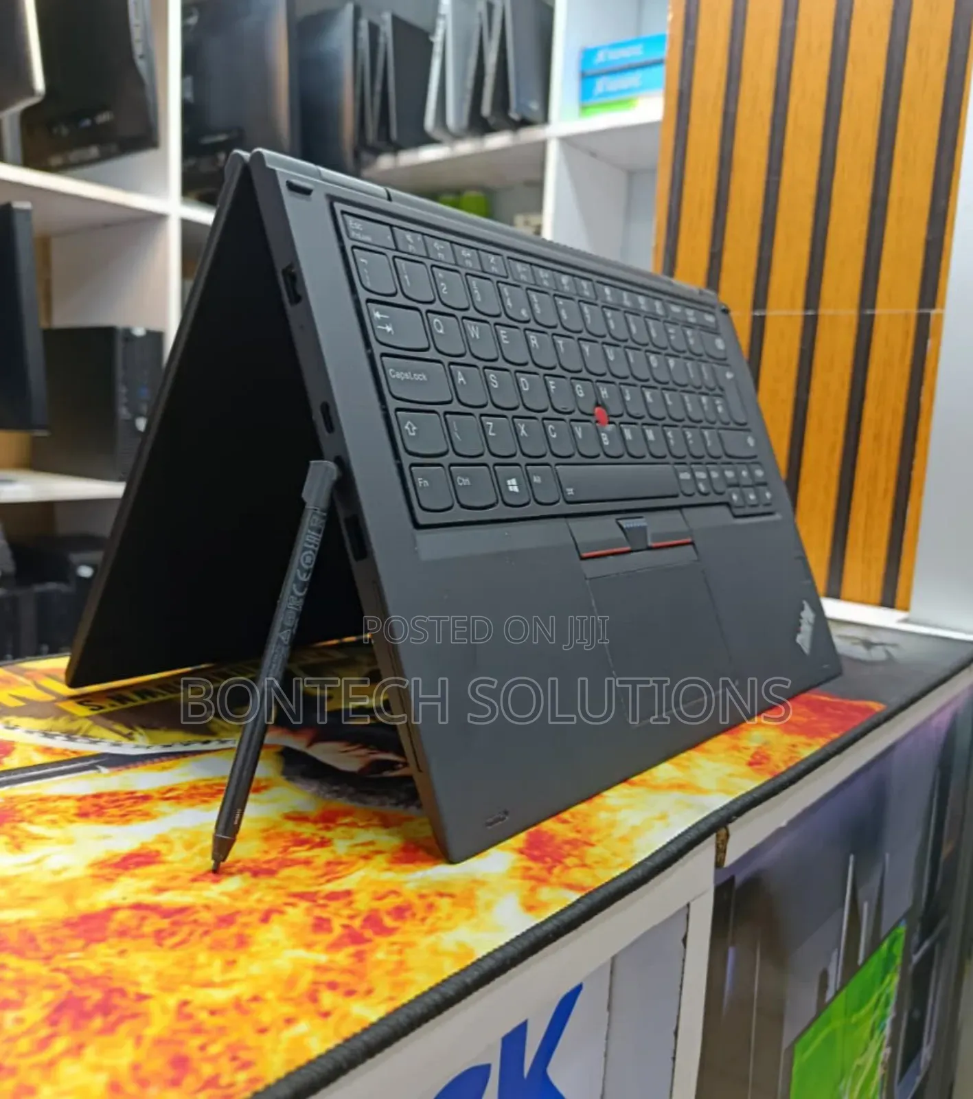 Laptop Lenovo ThinkPad X380 Yoga 8GB Intel Core I5 SSD 256GB