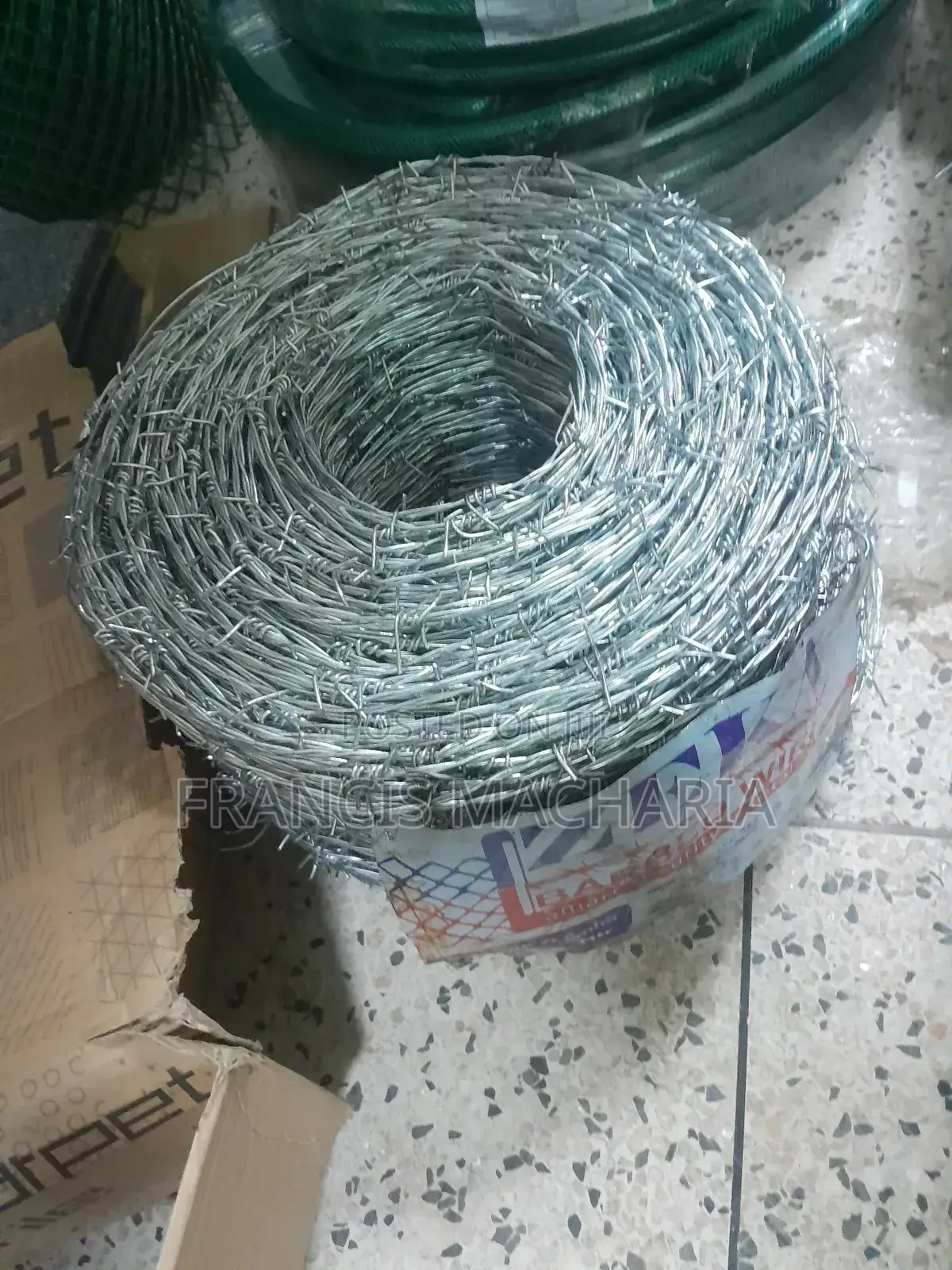 Barbed Wire 610m