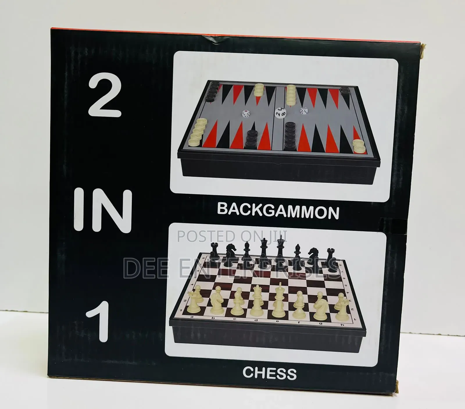 2-in-1 Board Game Set – Chess Backgammon!