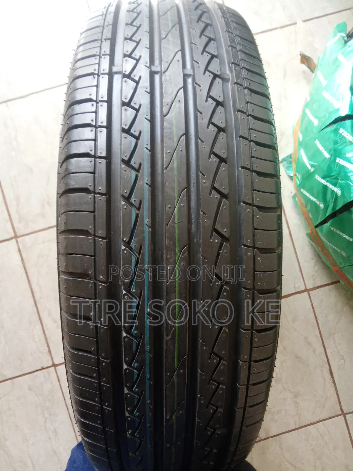 Comfoser Tyres All Sizes Available ( H.P)