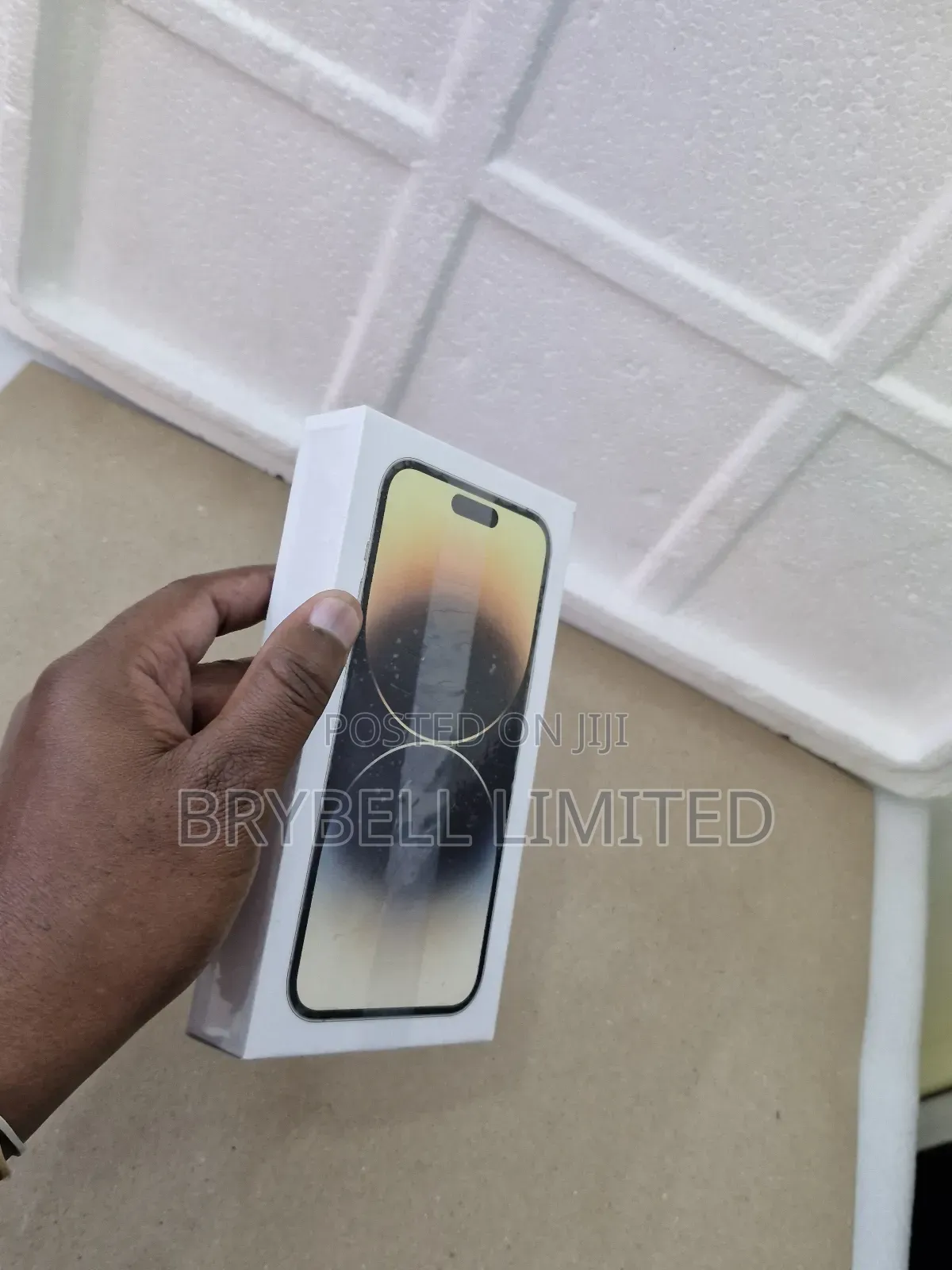 New Apple iPhone 14 Pro Max 256 GB Gold