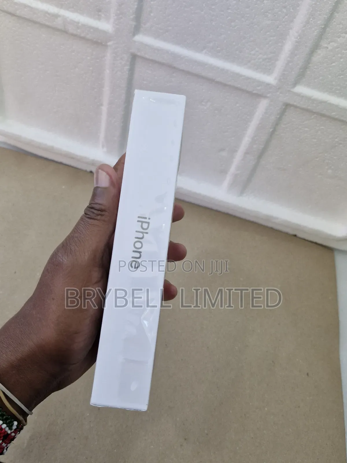 New Apple iPhone 15 Pro Max 256 GB Silver