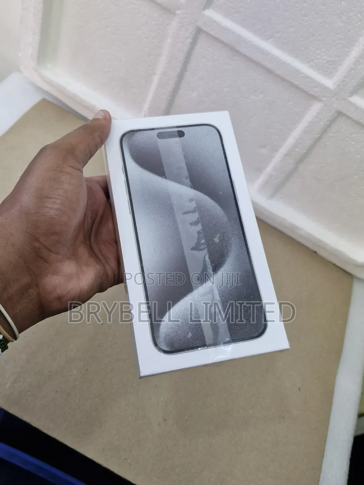 New Apple iPhone 15 Pro Max 512 GB Black