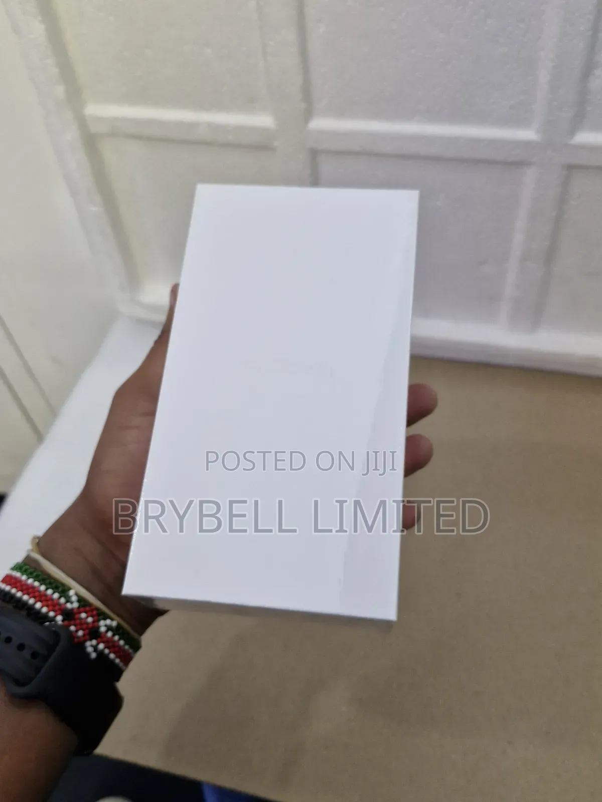 New Oppo A77s 128 GB Black