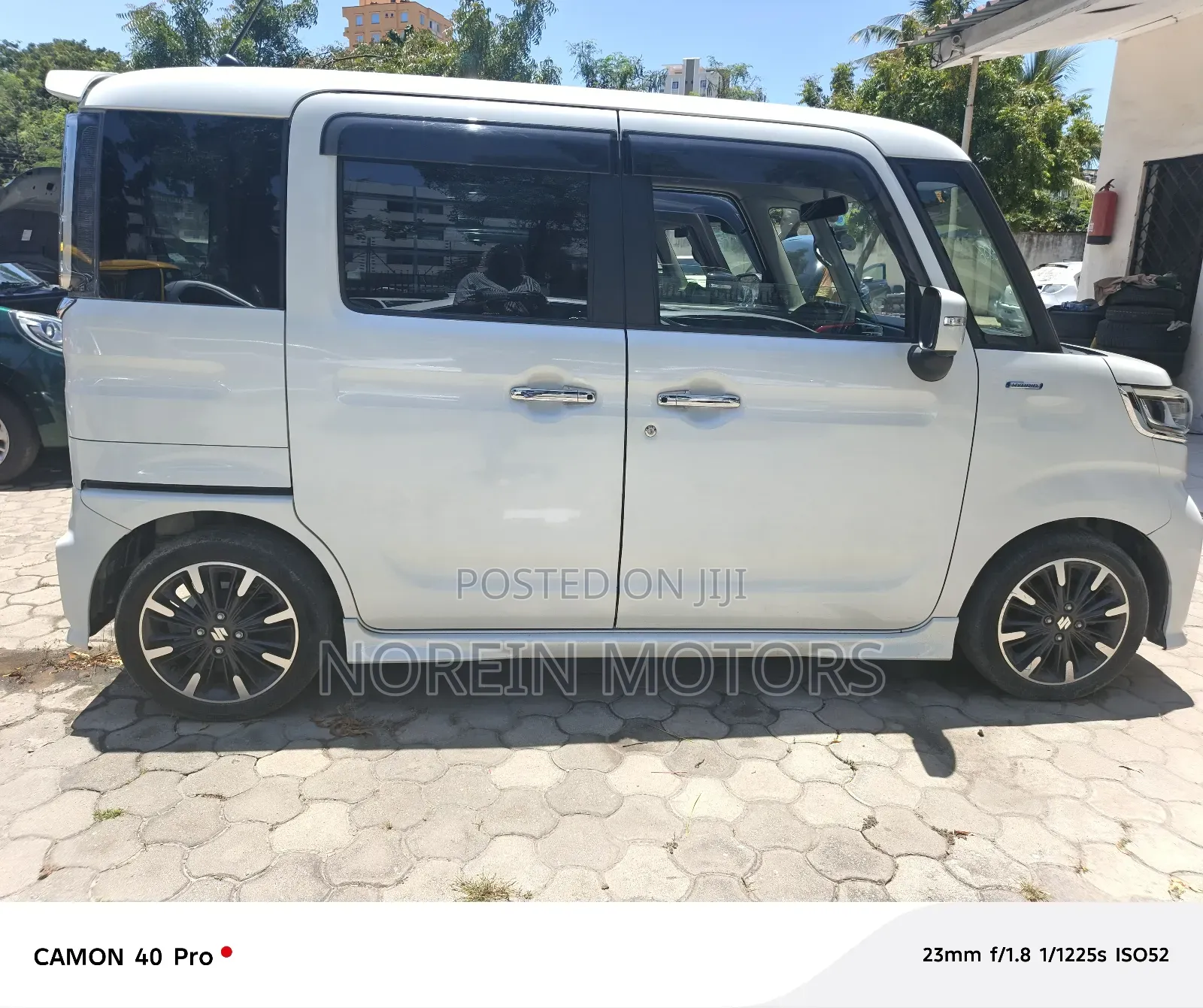 Suzuki Spacia 660 Hybrid AWD 2019 White