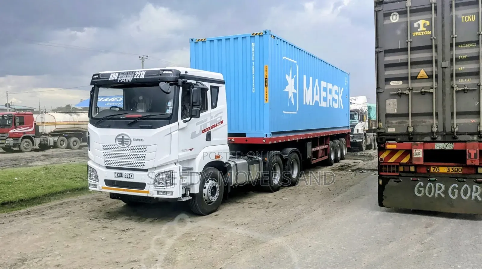 Transit Trailers for Goods Transportation Are Available