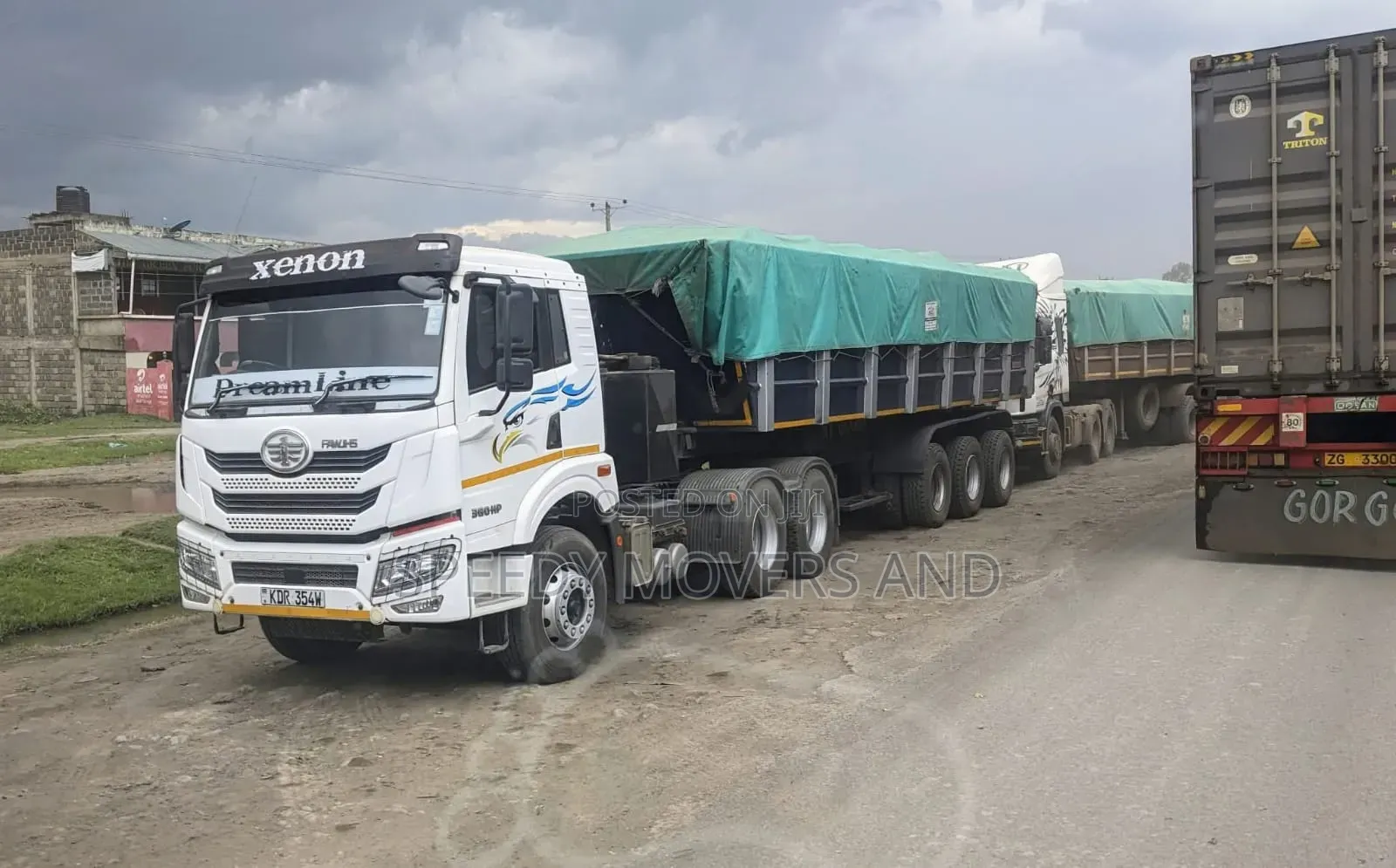 Transit Trailers for Goods Transportation Are Available