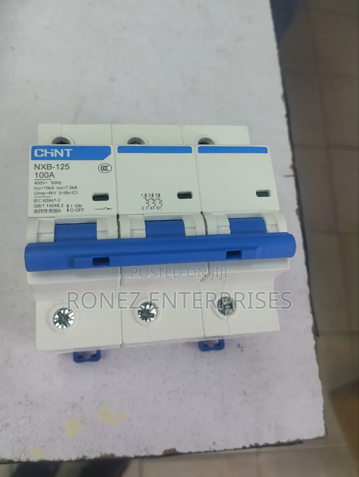 Triple Pole 100 Amps Chint