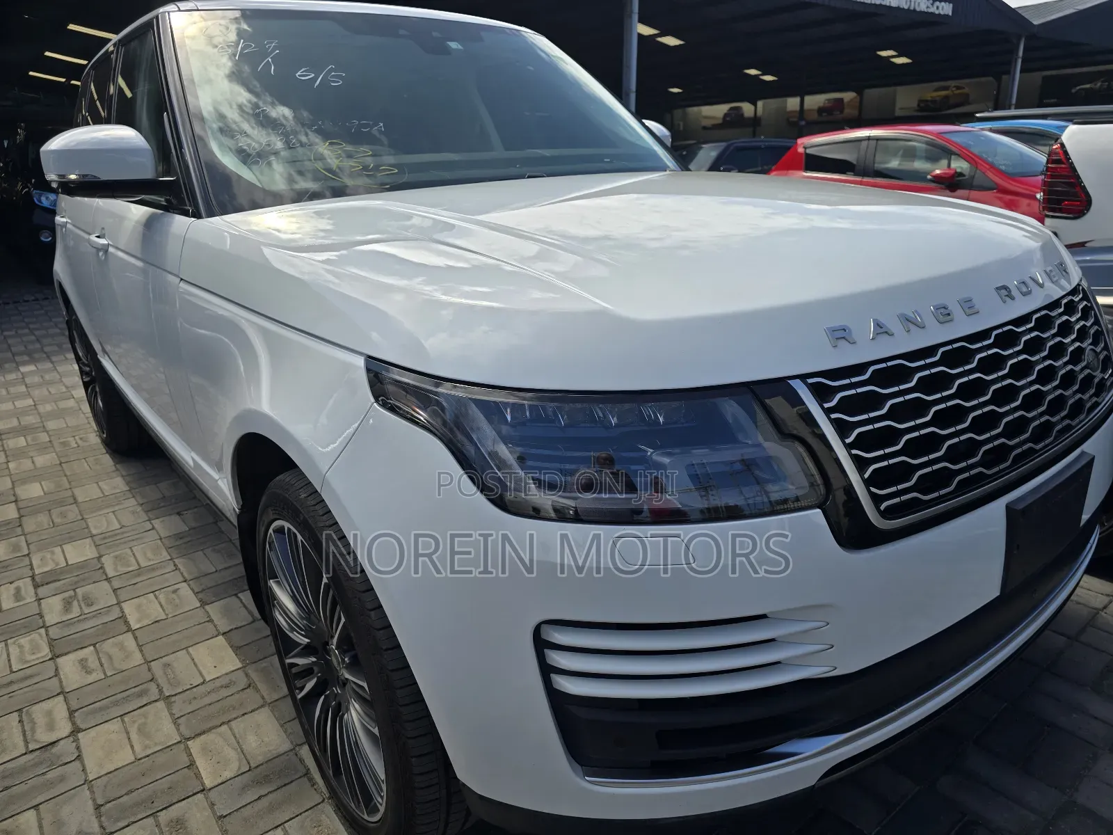 Land Rover Range Rover Vogue 2020 Pearl