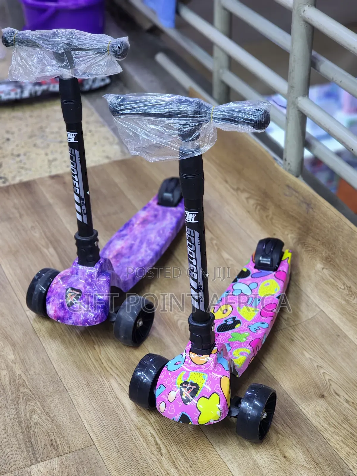 Adjustable Three Wheels Scooters For Kids With Music