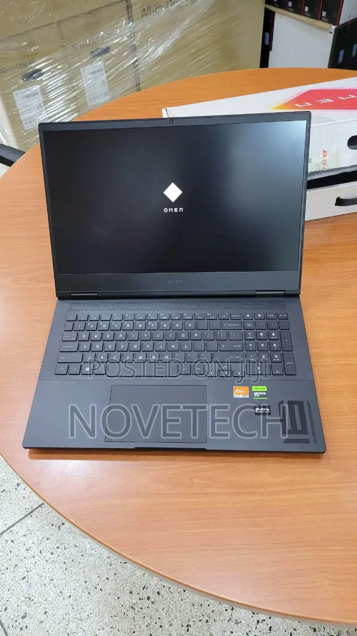 Laptop HP Omen 16 16GB AMD Ryzen 9 SSD 1T