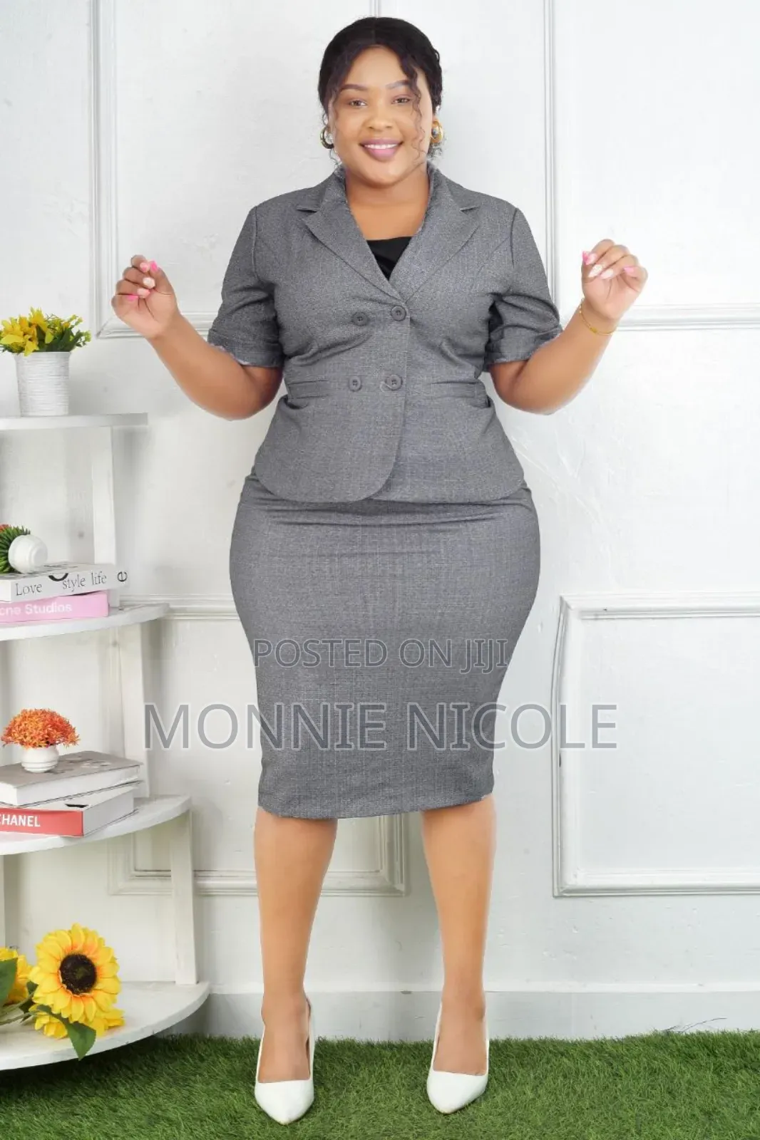 Elegant Official Grey Ladies Suit