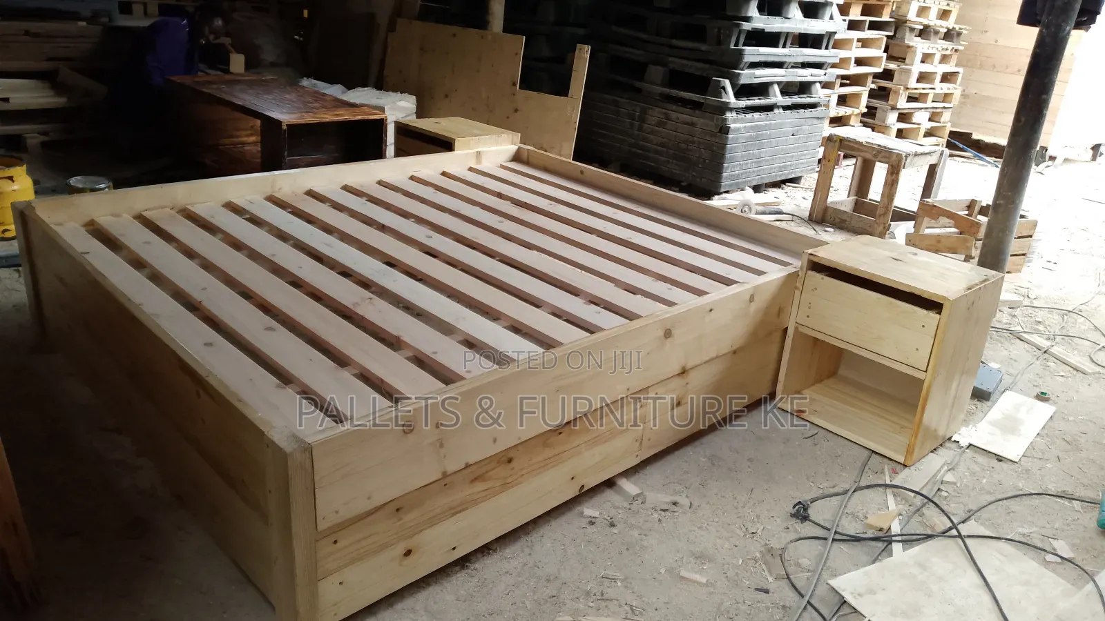 Simple And Unique King Size Bed