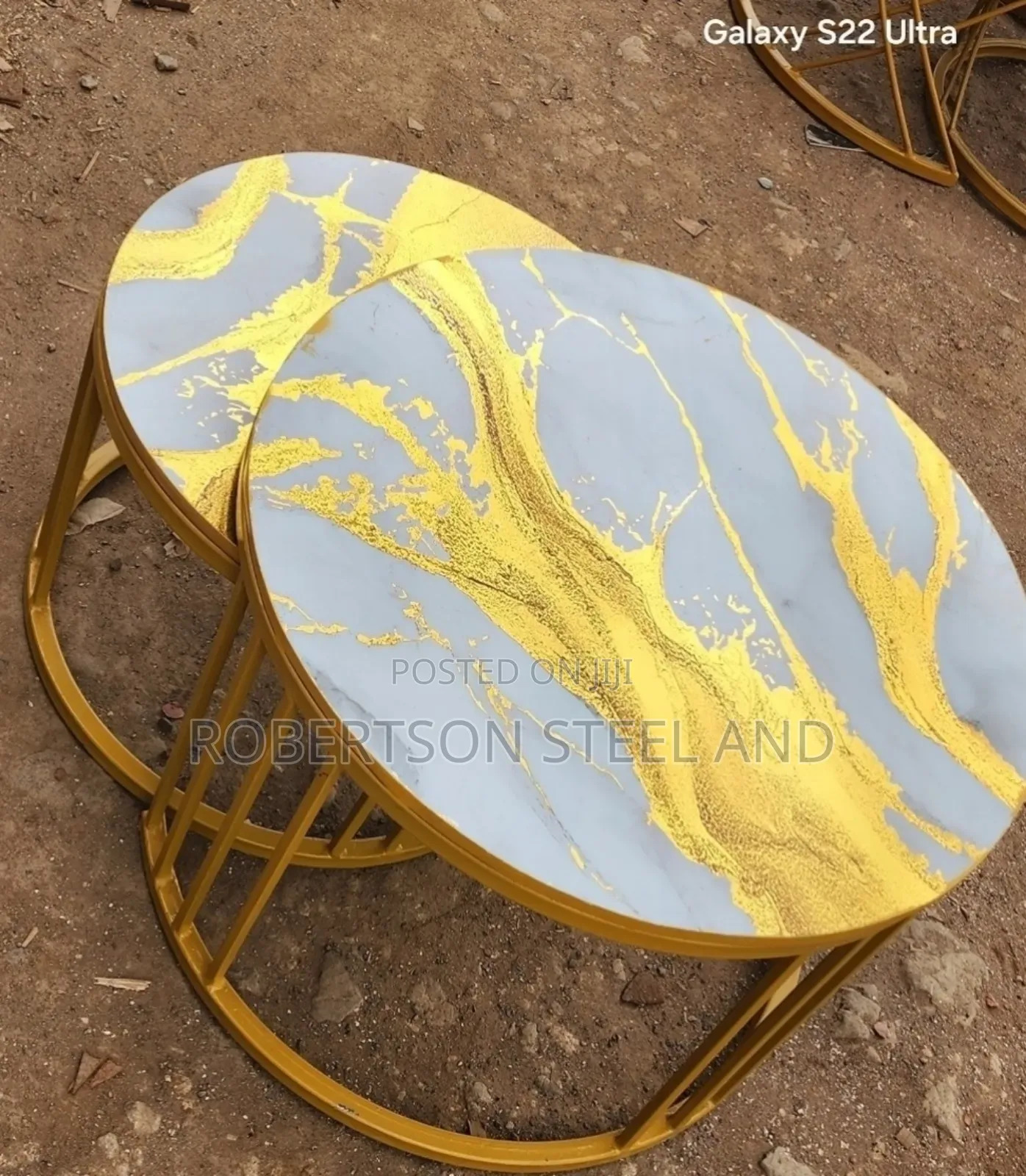 Round Nest Table