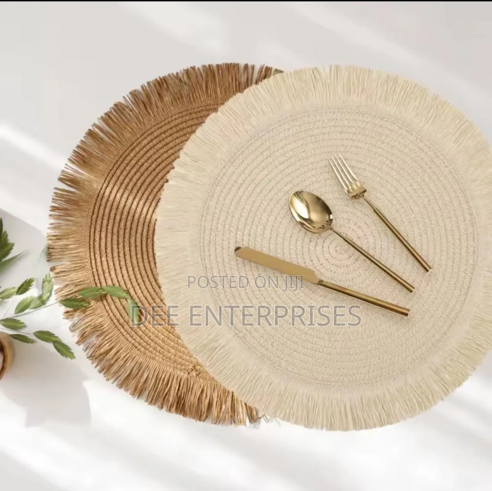 High-Quality Woven Table/Placemats.