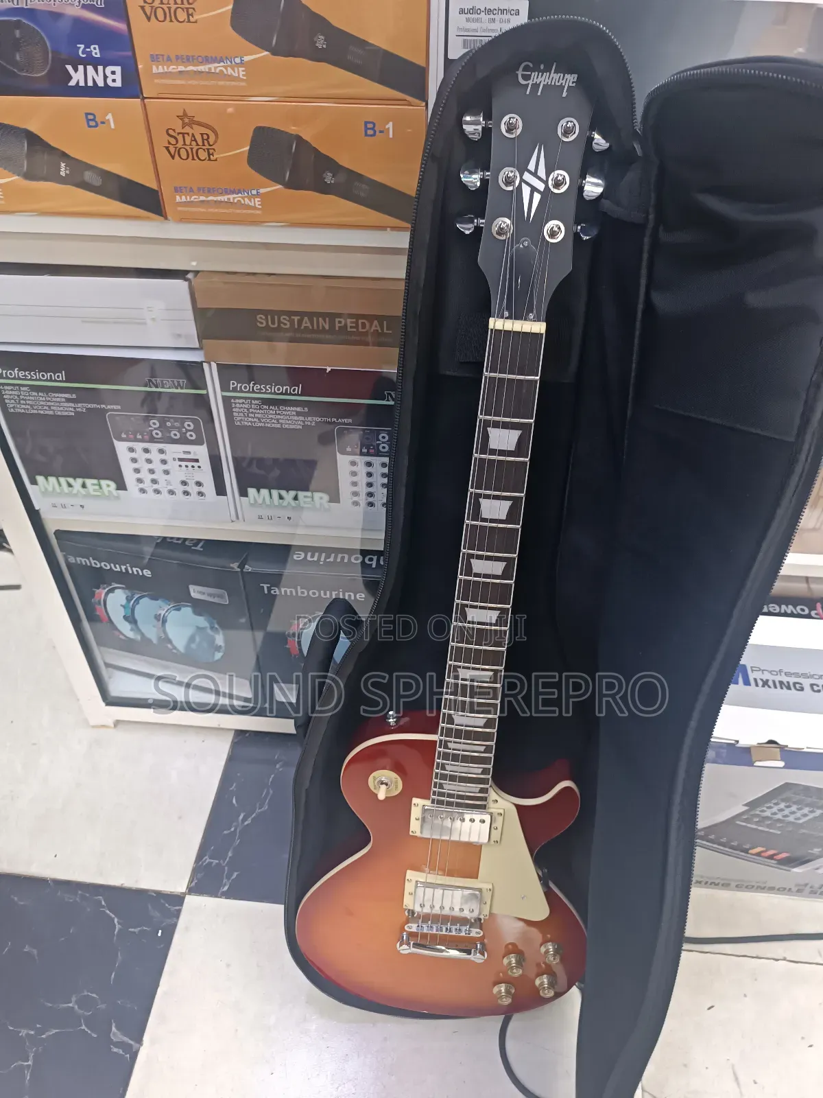 Epiphone by Gibson Lespaul Electric Guitar Plus Padded Guitar Bag