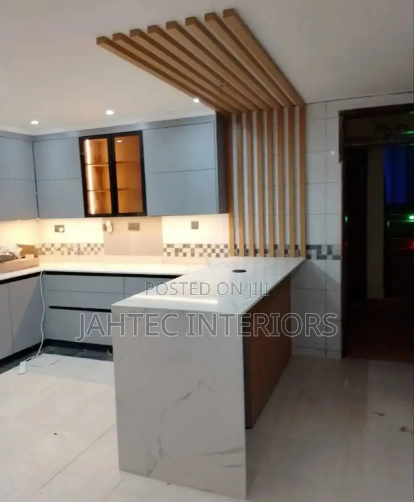 Kitchen Cabinets With Breakfast Highland