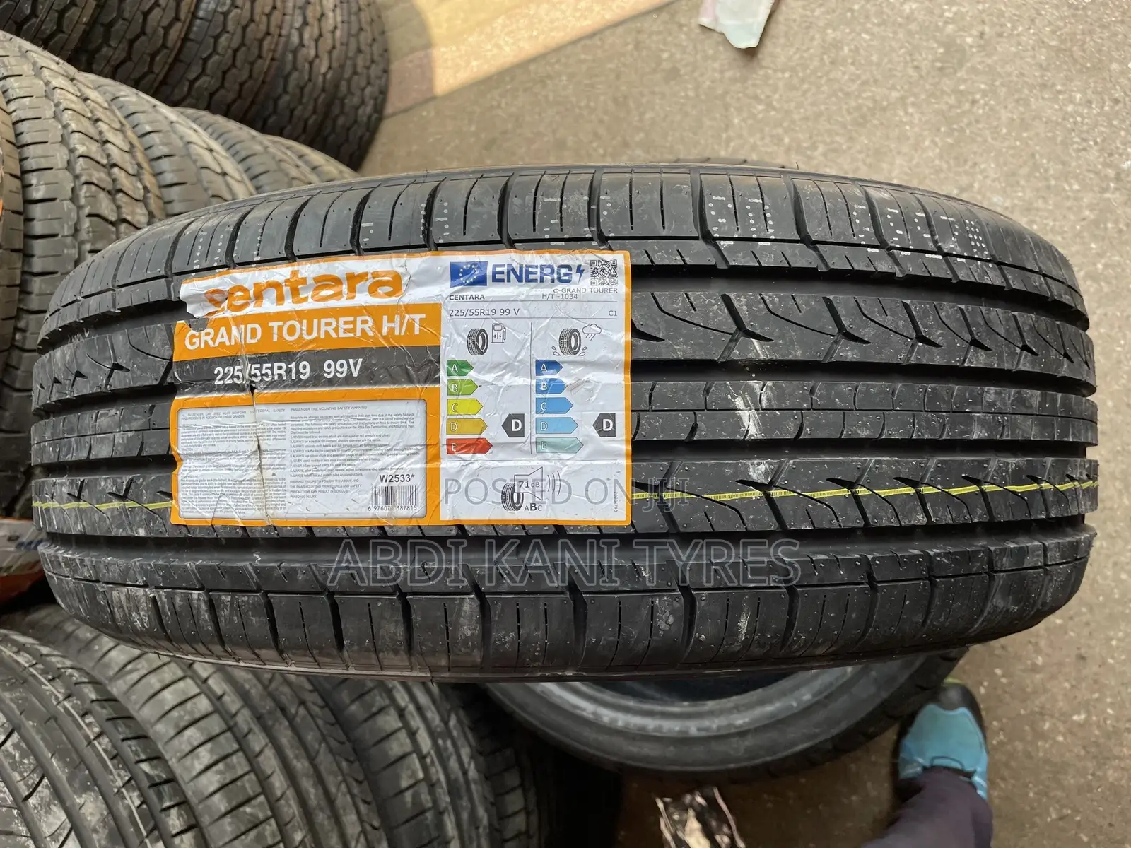 225/55r19 Centara Tires