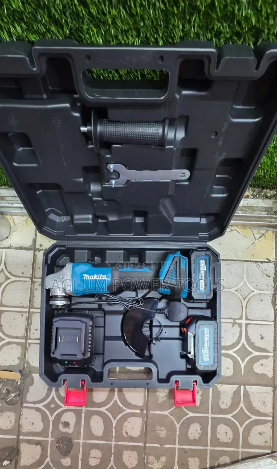 Makita Cordless Grinder
