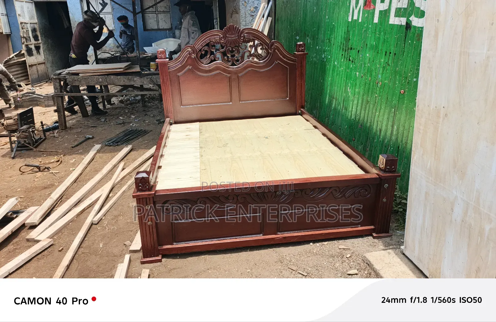 Modern King Size Mahogany Bed 5 By 6 Fitt