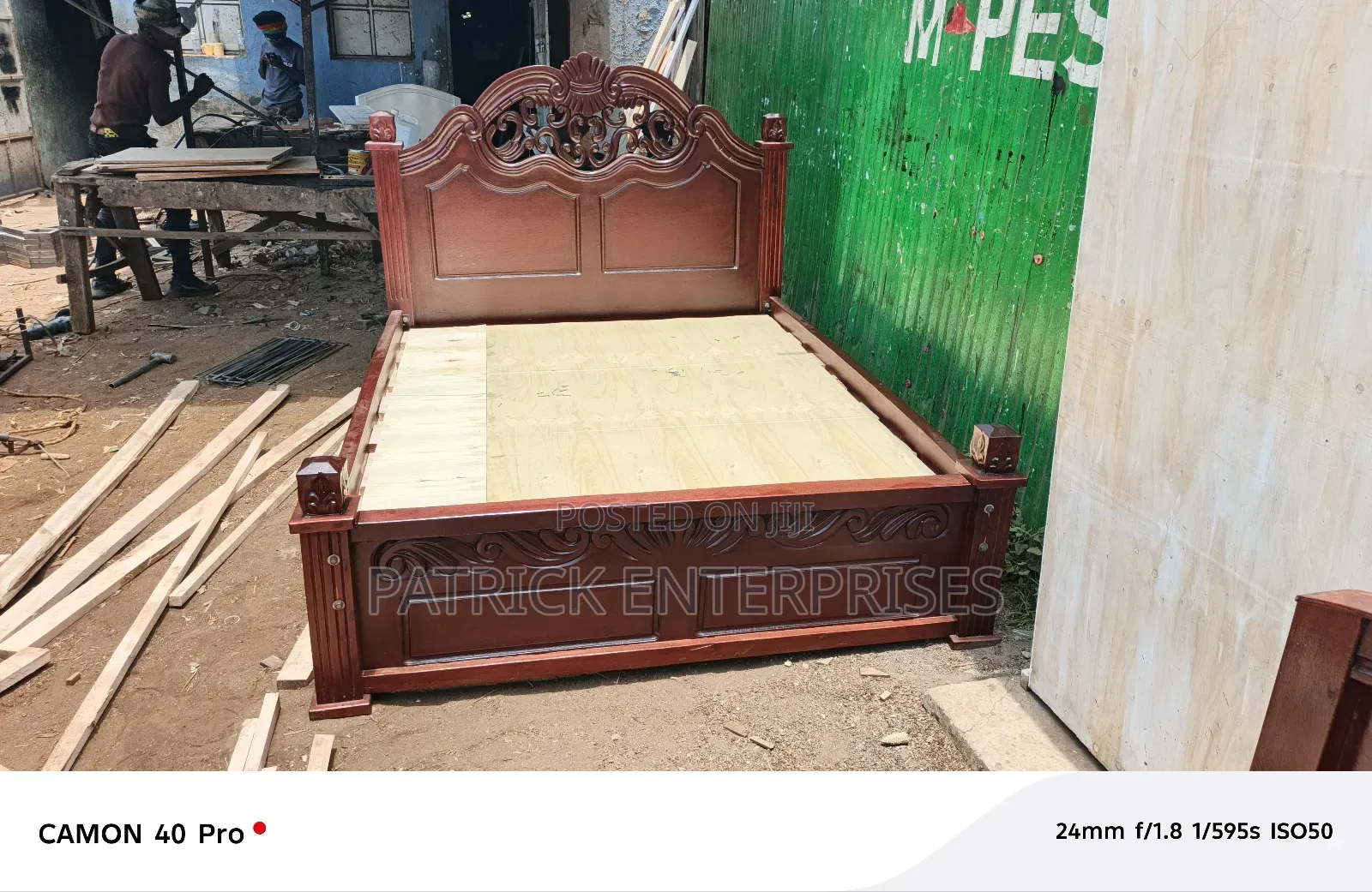 Modern King Size Mahogany Bed 5 By 6 Fitt