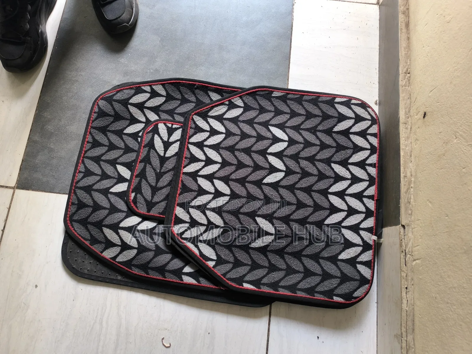 Woolen Car Floor Mat - Black and White Floor Mats Original