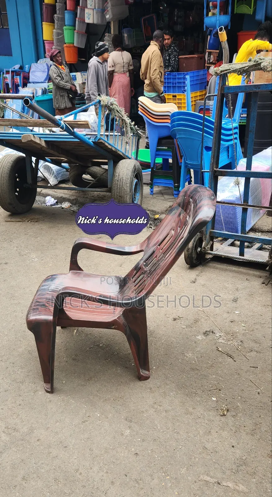 Relaxo Plastic Chair/ Harar Slanting Plastic Chairs