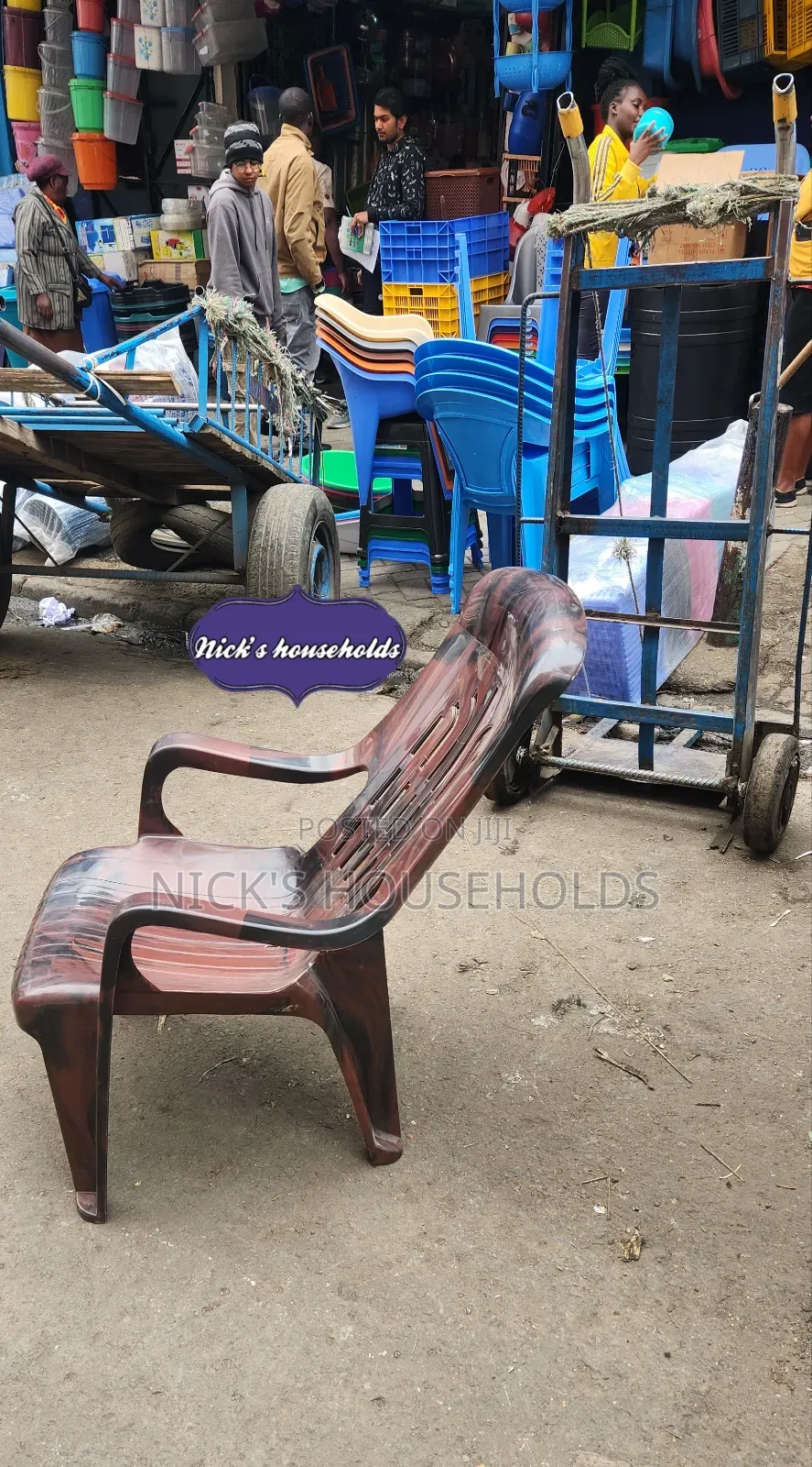 Relaxo Plastic Chair/ Harar Slanting Plastic Chairs