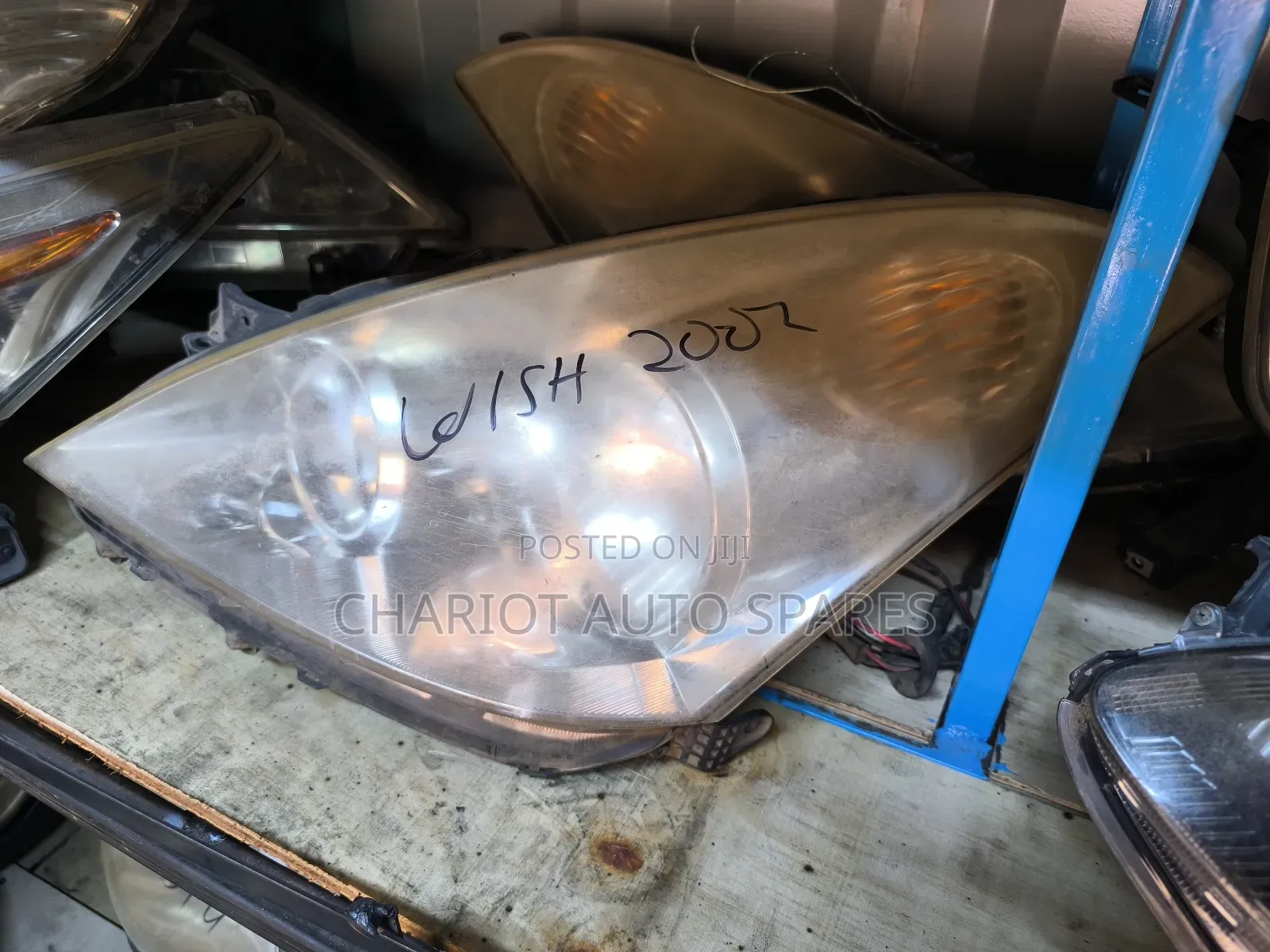 Toyota Wish 2002 Non Xenon Headlights