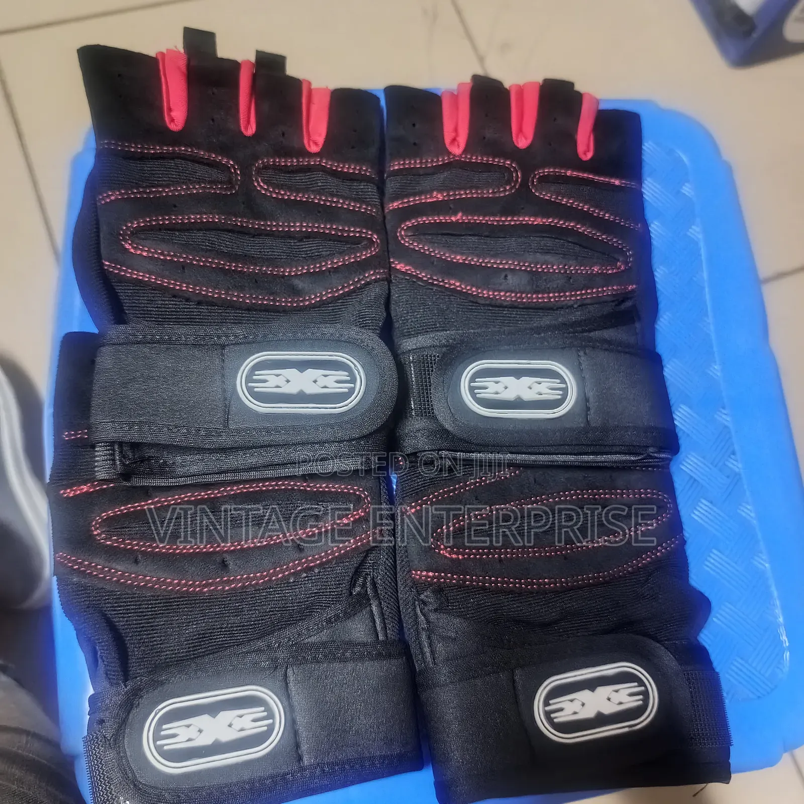 Gloves *Gym Gloves