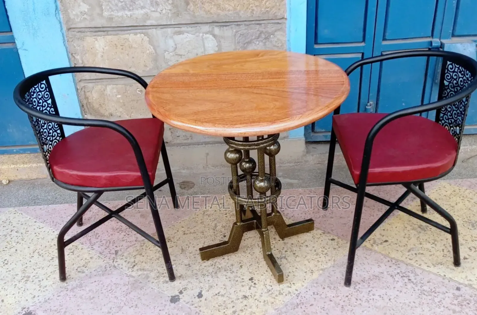 Mahogany Dining Table Set.