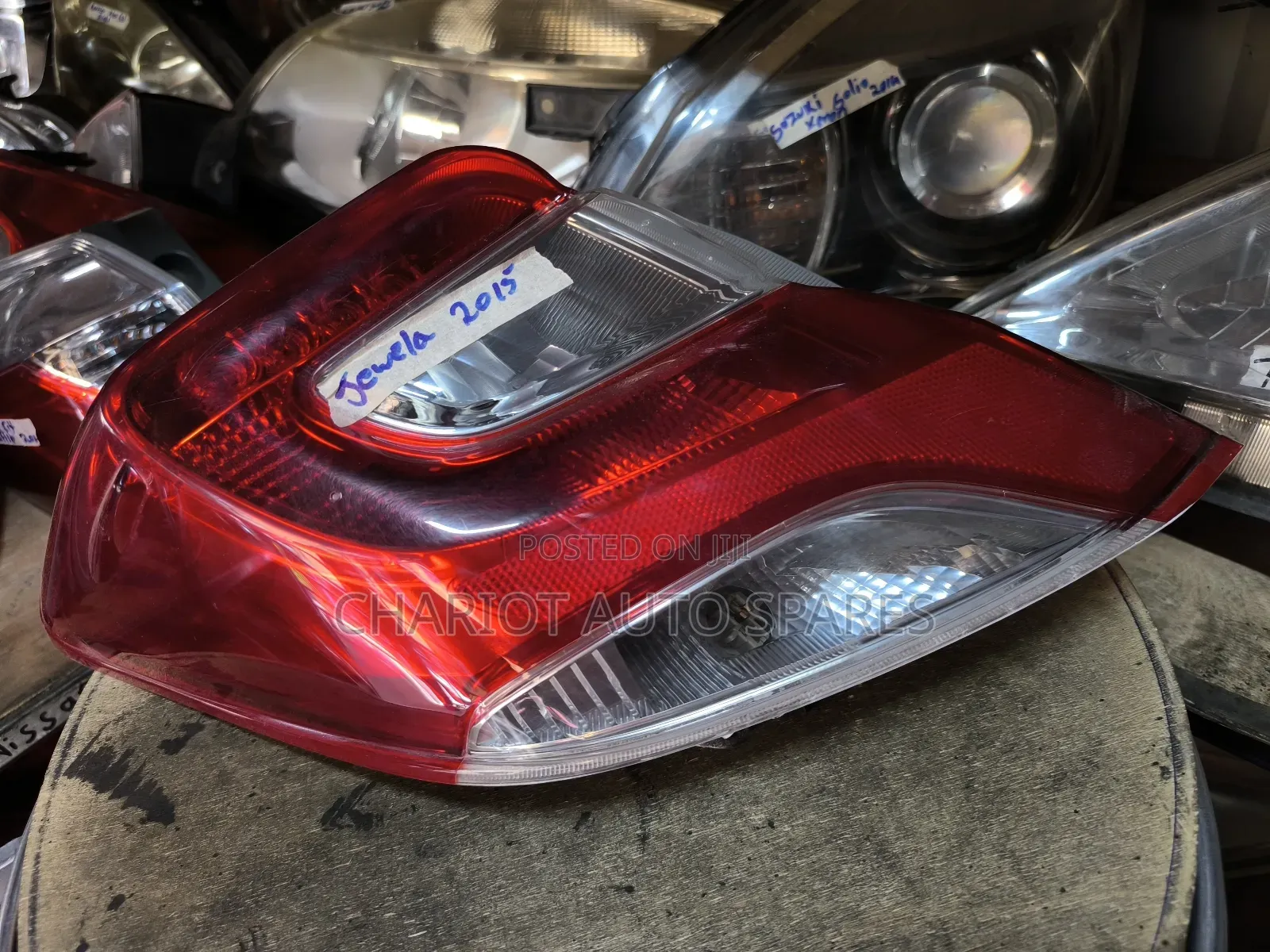 Toyota Vitz 2015  Taillights